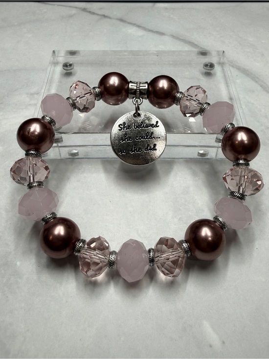 Unsigned Jewelry - 🚨3 for $15🚨 She Believed Faux Pearl & Crystal Stretch Bracelet